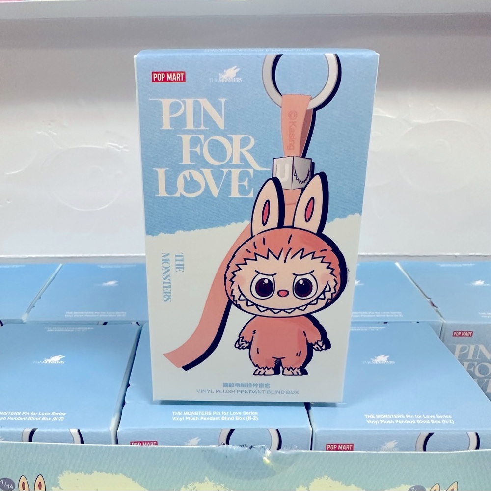 Popmart 100% Authentic Labubu V4 pin for love N-Z 1pcs Blind Box